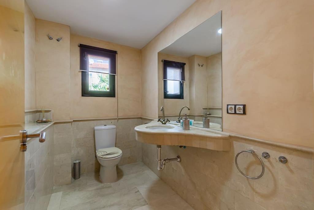 Tranquil 3 Bed With Private Pool + Sea View! Benalmádena