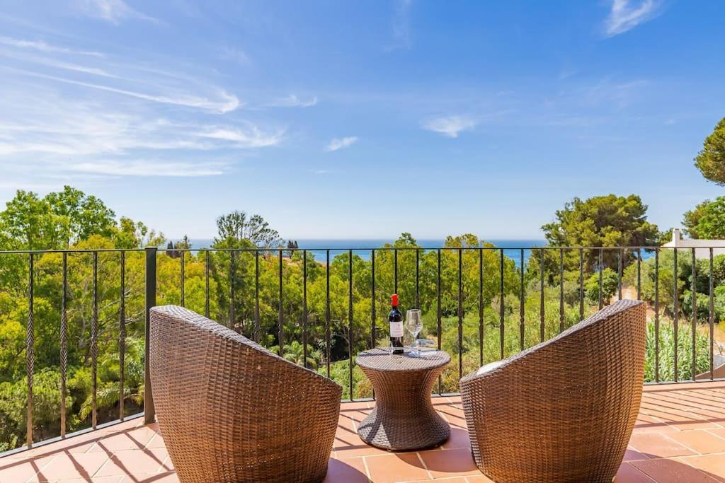 Tranquil 3 Bed With Private Pool + Sea View! Villa *